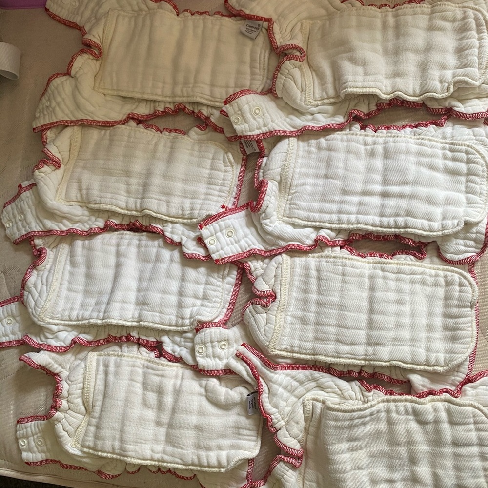 SOLD Green mountain diapers size medium with snaps